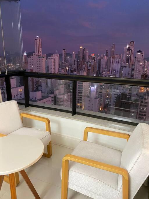 Apartamento No Centro, Com Vista Mar E Cristo Luz Balneario Camboriu Ngoại thất bức ảnh